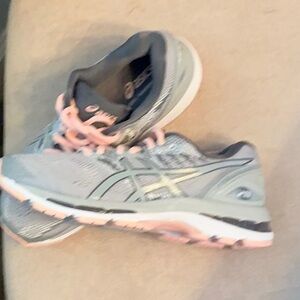 ASICS Women's Gray and Pink Running Shoes